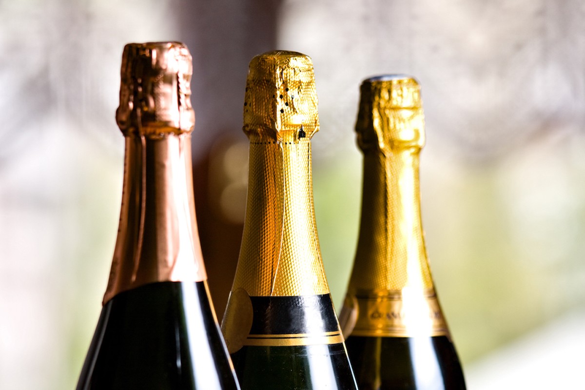 How a Wholesale POS System Can Help You Run Your Liquor Store - Banner