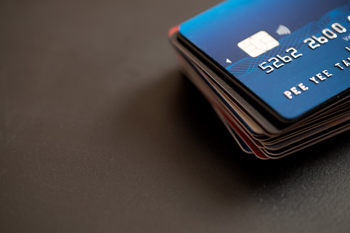 4 Tips on How to Offset Credit Card Processing Fees for Your Liquor Store Banner